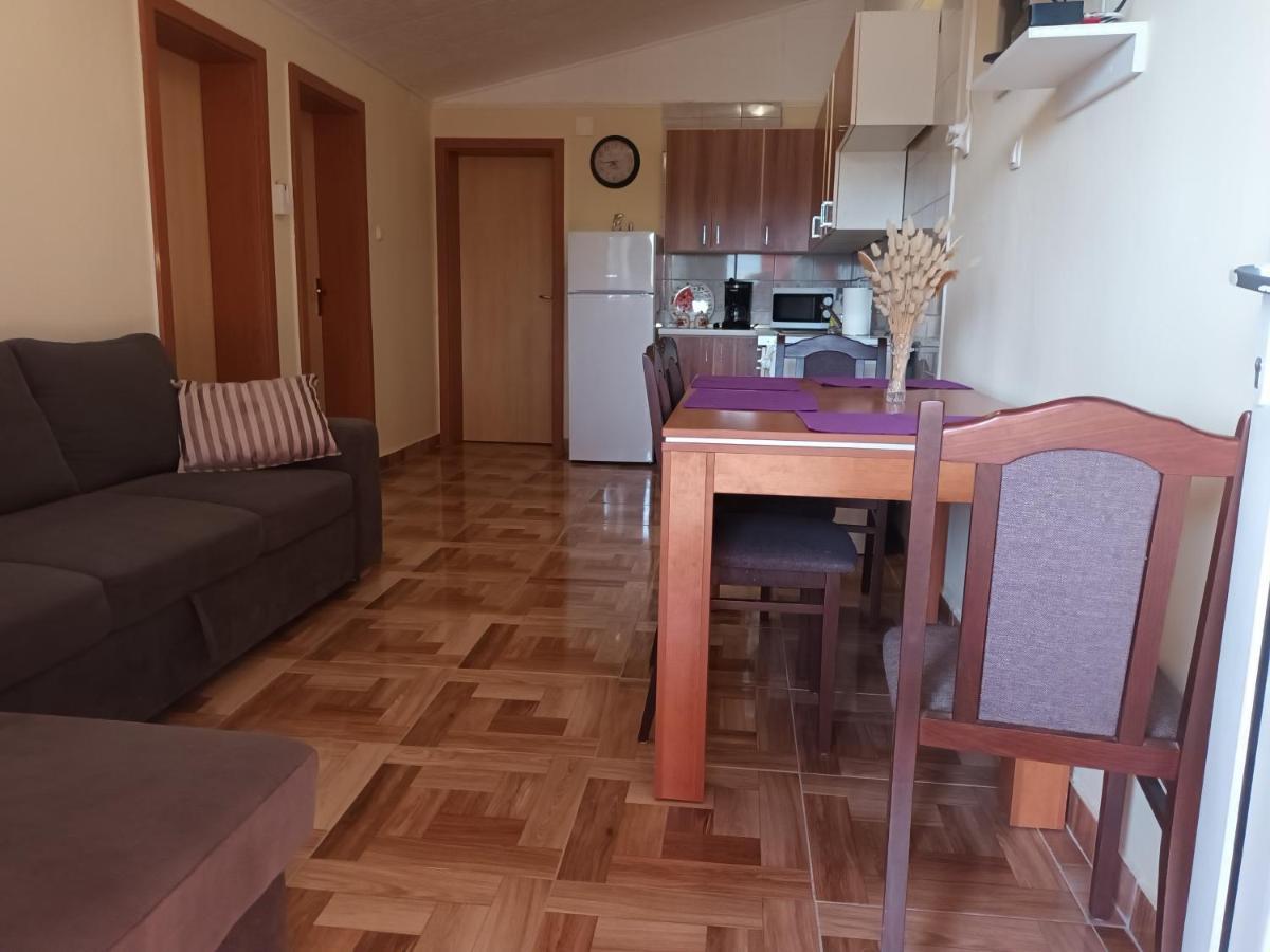 Apartman Zlata Vir Extérieur photo